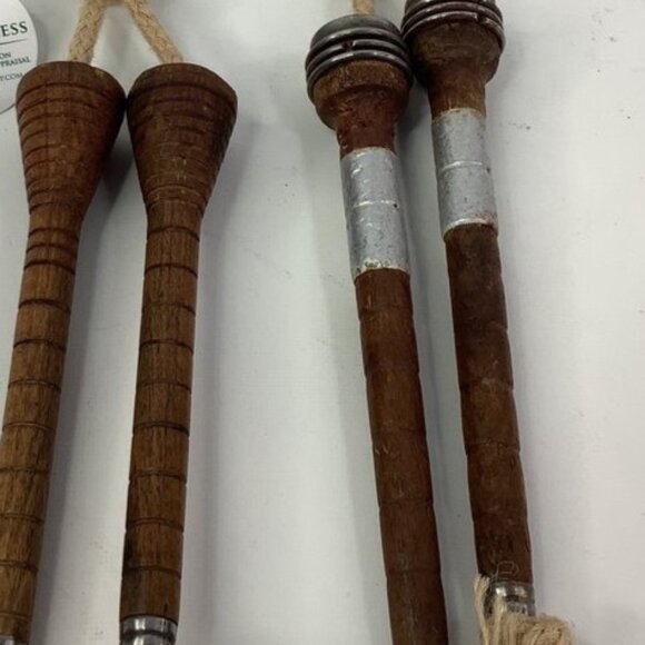 Antique 1930's 12 Panel Leather Medicine Ball & 2 Skipping Jump Ropes - Picture 9 of 10